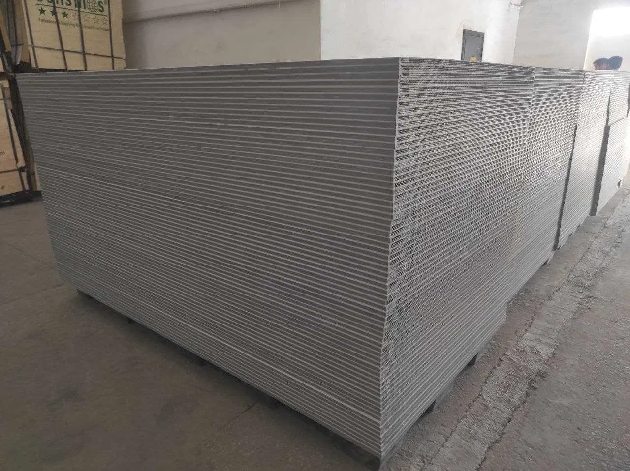 Formwork Plywood: Which Is Best for the Hot Climate of Uzbekistan